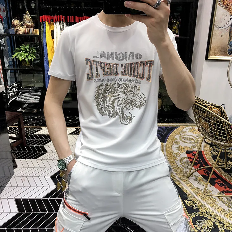 高端时尚短袖男士T恤2025夏季新款潮牌虎头亮片烫钻圆领打底衫