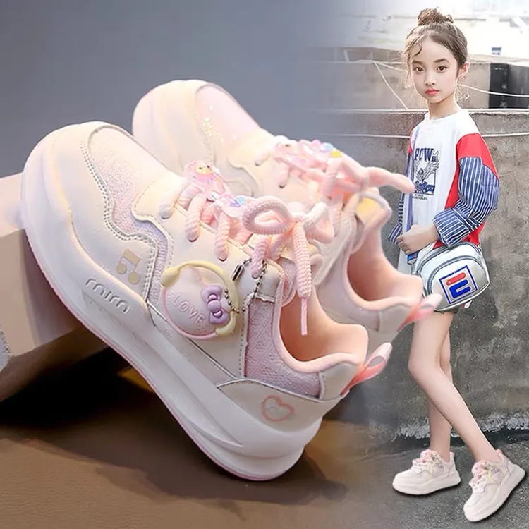 拉布布女童鞋子儿童板鞋2025新款夏季软底女孩运动小白鞋亮灯爆款