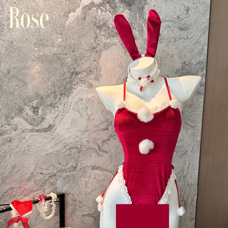 Rose*圣诞限定*大码*丝绒兔纯欲吊带连体衣毛球红色睡衣
