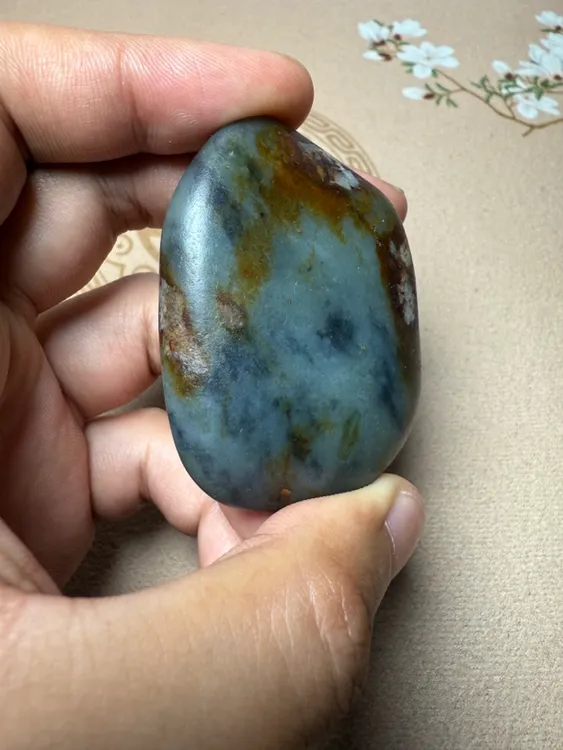 把件天然红沁皮无修老气独籽青花籽皮