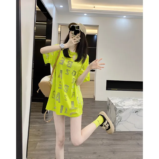 绿色小众短袖t恤女夏季宽松2025新款nhyg设计感别致独特半袖上衣