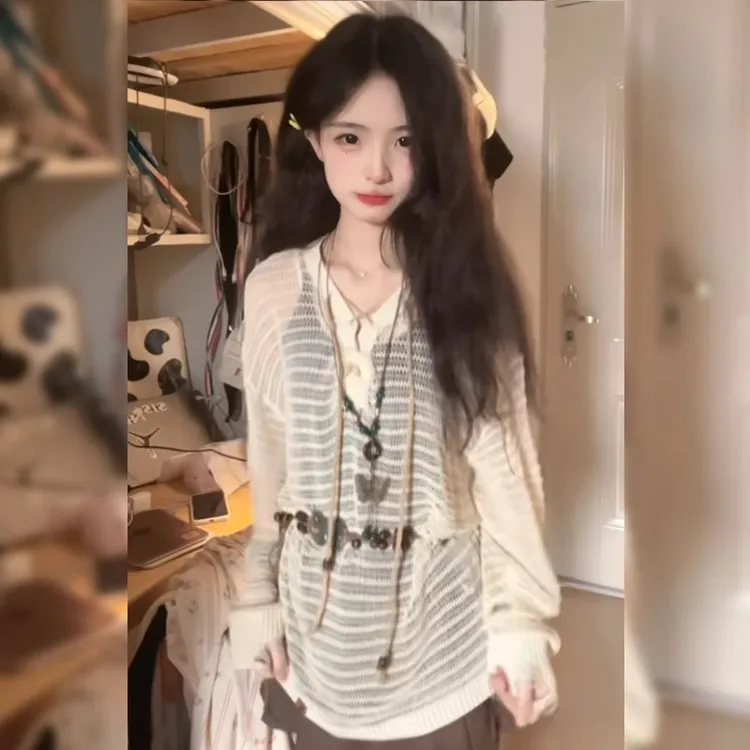 复古V领绑带镂空防晒针织衫女夏季宽松别致绝美薄款空调罩衫上衣