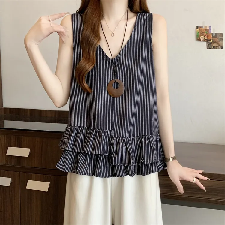 荷法式叶边V领吊带背心女2025夏新款大码胖mm外穿设计感条纹上衣