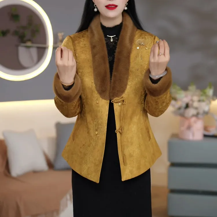 新中式毛领修身复古简约百搭羽绒服2025冬季新款加厚保暖短款外套