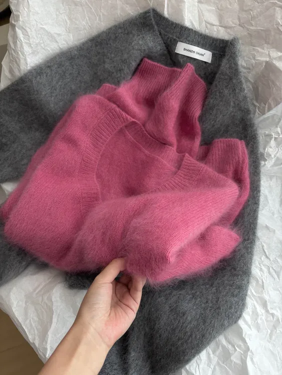 韩系树莓粉马海毛V领套头毛衣女秋冬宽松慵懒风外穿软糯针织上衣