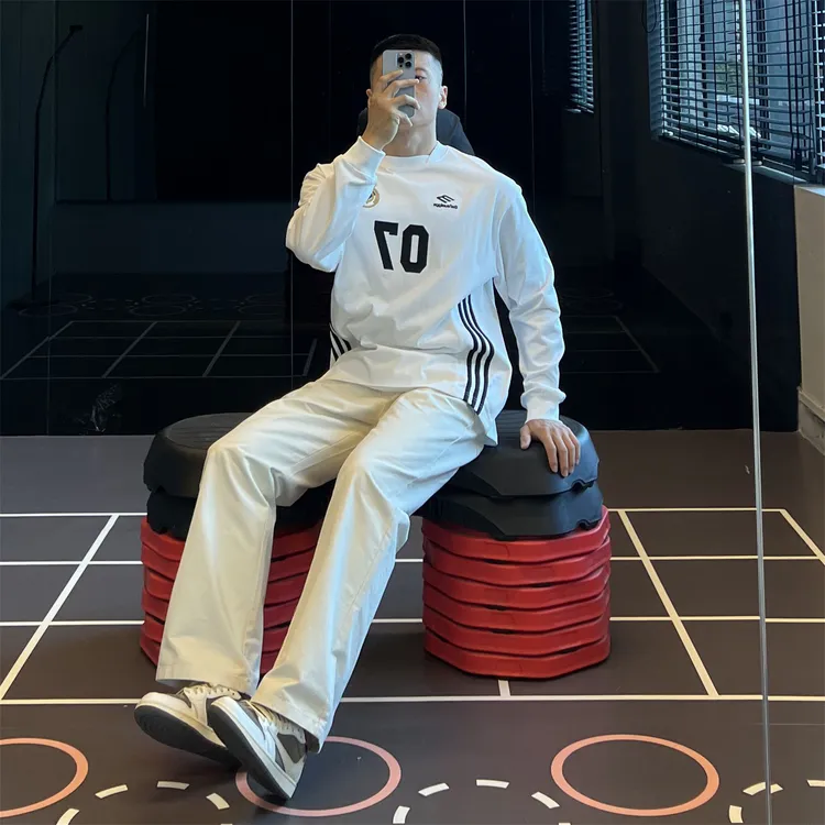 IRONTRAP纯棉宽松直筒半松紧腰牛仔裤男士纯色休闲系扣长裤秋冬季