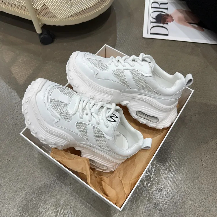 -夏季新品女真皮拼接网面发泡底老爹鞋轻盈增高舒适百搭潮