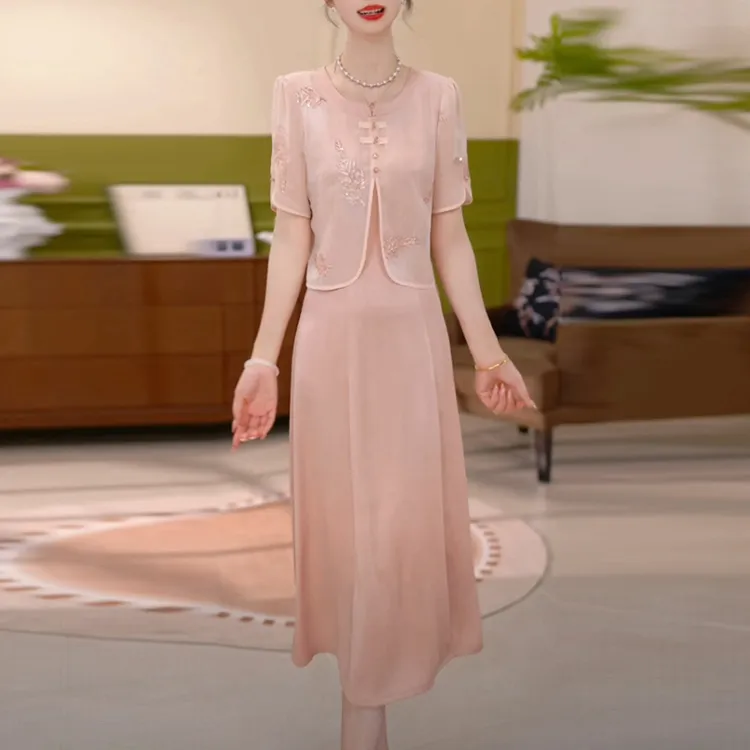 冰桑缎新中式国风服饰2025夏季新款轻奢优雅洋气质假两件连衣裙子
