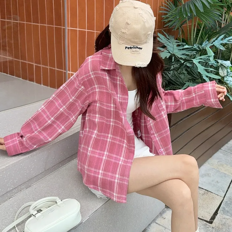 春秋新款时尚百搭格子衬衫女长袖中长款宽松休闲复古港风潮流外套