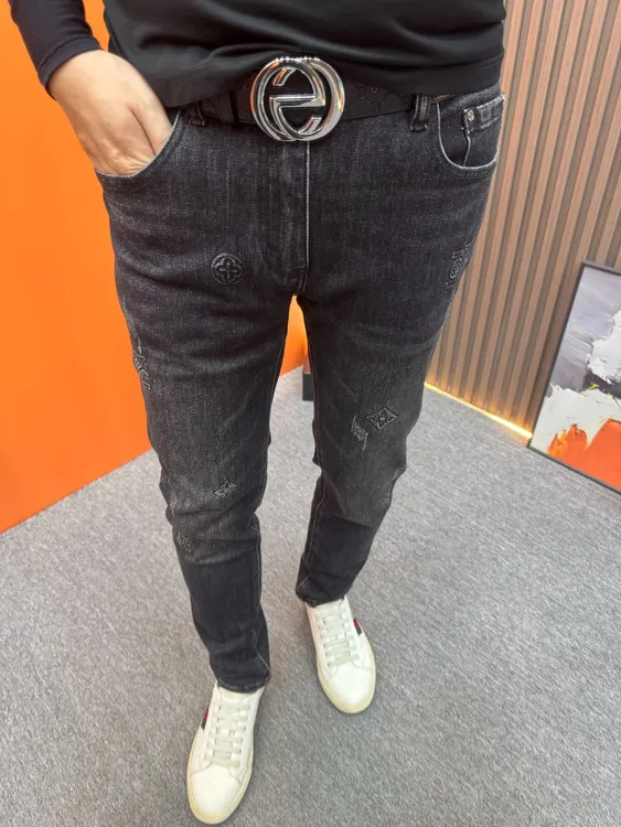 秋冬潮牌牛仔裤修身小脚裤时尚韩版百搭潮流弹力裤子休闲裤