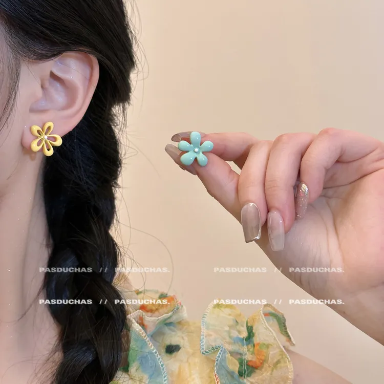 铜合金耳饰 耳饰多巴胺花朵可爱耳环女韩系耳钉少女甜美2025新款