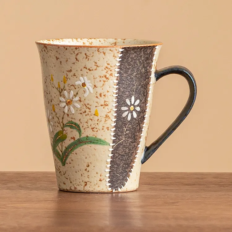 青花火石红陶瓷马克杯描金手绘小雏菊可乐杯高档家用喝水杯子带把