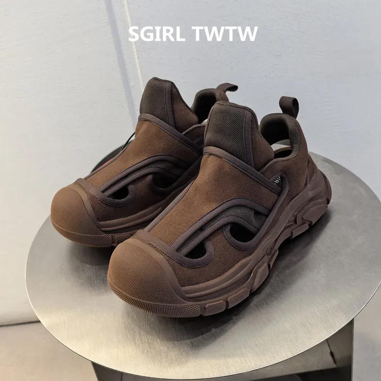 SGIRL TWTW2025年夏季新款超软厚底镂空透气百搭时尚休闲凉鞋女鞋