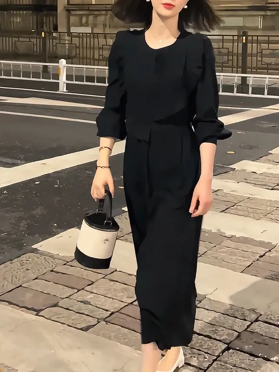 法式黑色赫本风高级感气质收腰显瘦连衣裙女轻奢独特别致潮流穿搭