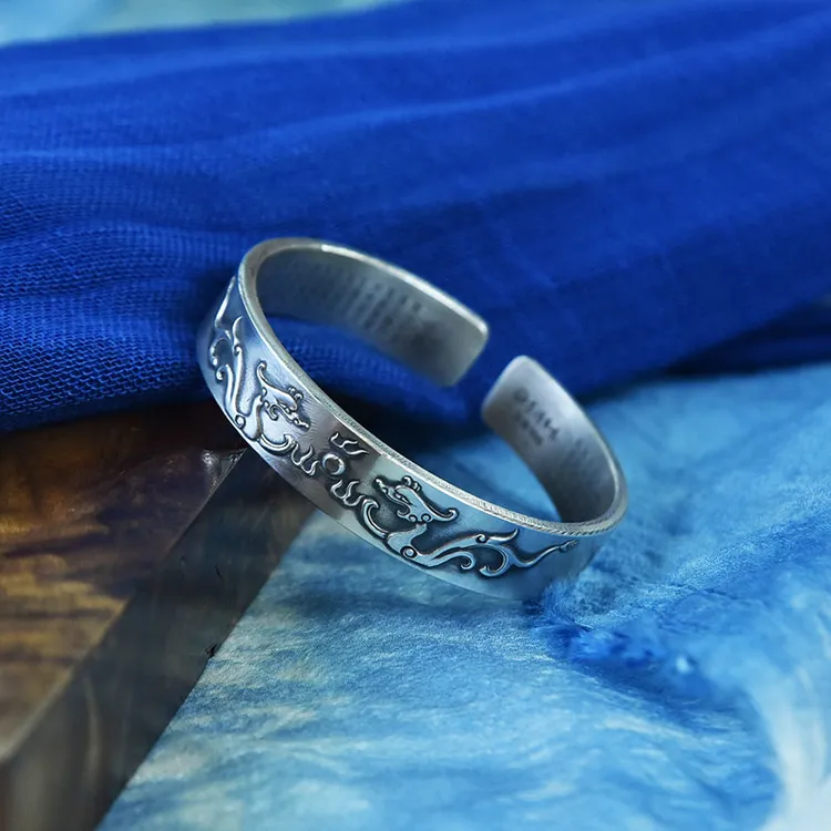 足银手镯 吉祥苗妹双龙抢宝足银手镯