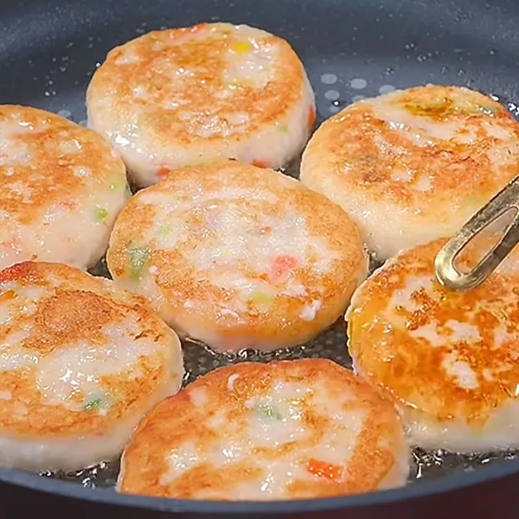 【顺丰冷链】果蔬鲜虾饼儿童营养早餐鲜虾滑配青豆马蹄鲜香速冻速食