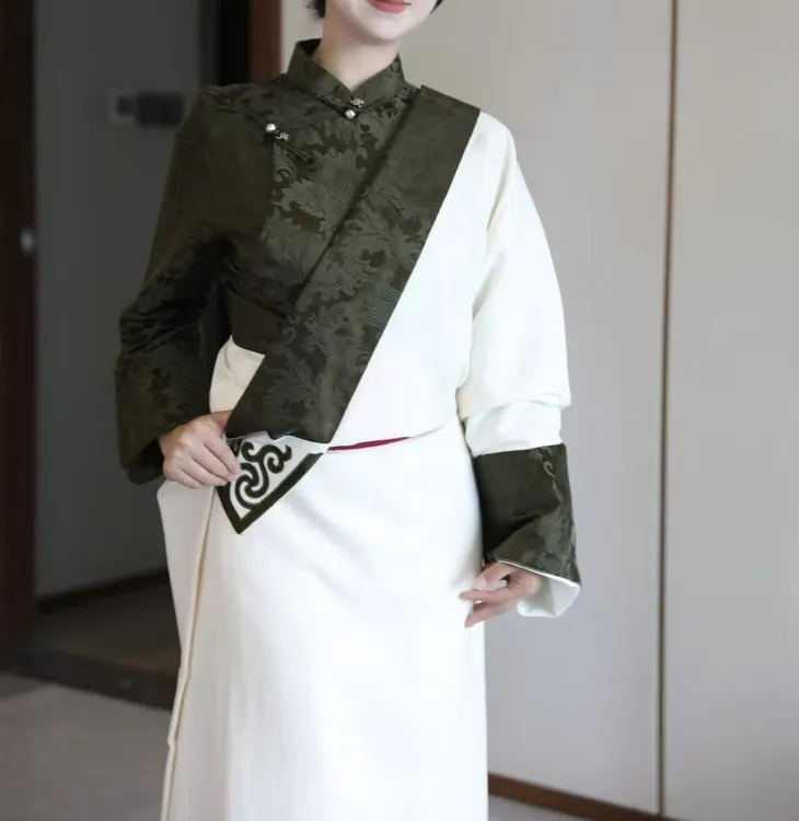 女士藏服套装高级百搭款
