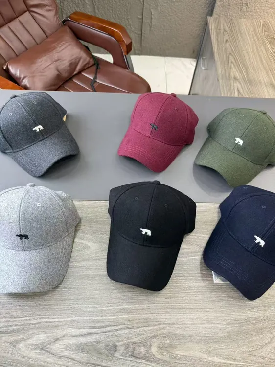 复古森系小熊标羊毛呢质感棒球帽鸭舌帽帽子