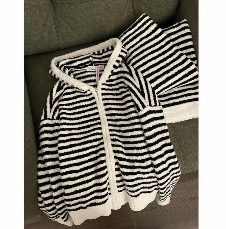 韩系黑白条纹秋冬季加厚半边绒睡衣女休闲连帽家居服套装可外穿