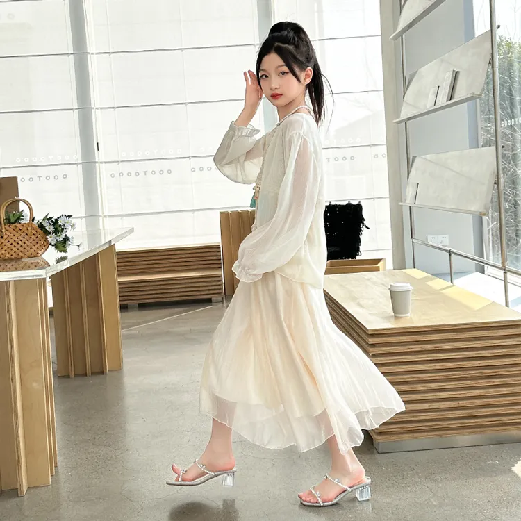 简约潮牌店铺儿童服装2025年款衣服女童装夏装套装6-12岁高级感15