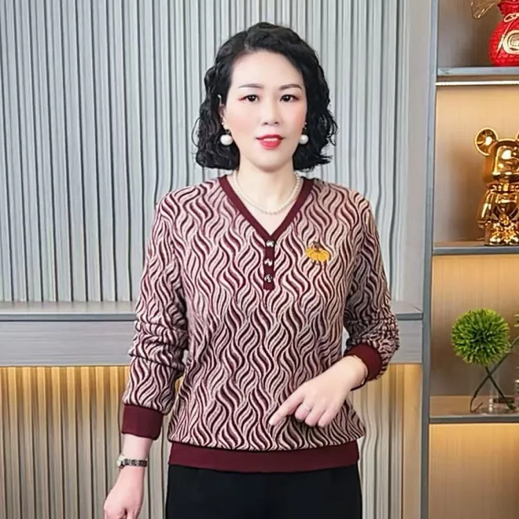 妈妈秋装时尚洋气新款上衣中老年女装妈妈装宽松显瘦长袖打底衫女