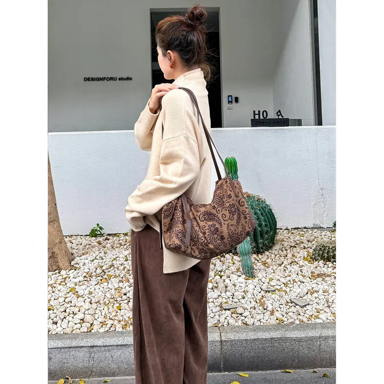 BYZZ秋冬新款单肩大包复古腰果印花包包女大容量斜挎包帆布女士包
