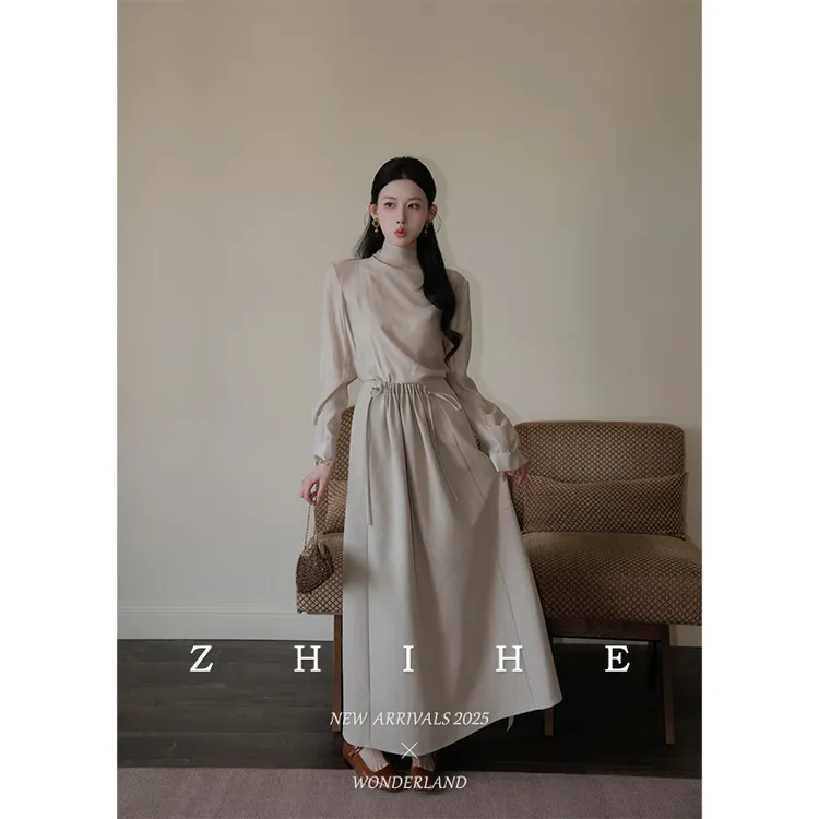 无艳一禾【慢调苏黎世】静奢莱赛尔人棉肌理上衣+棉麻半裙