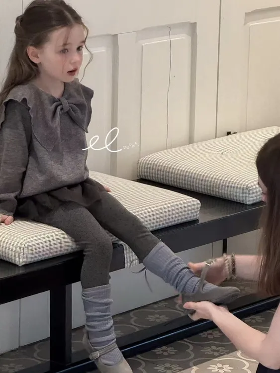 【套装赠袜子】韩版童装2025秋季新款女童套装蝴蝶结卫衣网纱打底裤