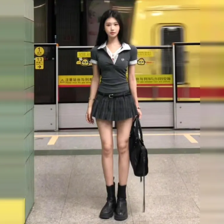 假两件polo领正肩短袖T恤女夏2025新款美式收腰显瘦辣妹短款上衣