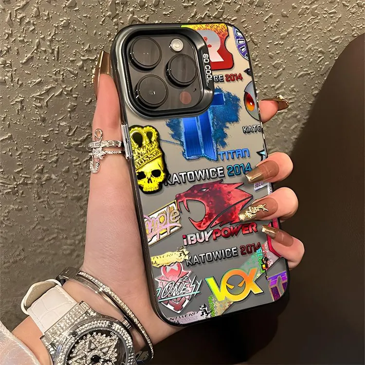 适用全息泰坦贴纸csgo个性苹 果15手机保护壳16/iphone14pr手机壳