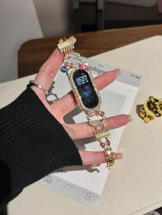 钻石Kitty凯蒂猫金属小米手环8/9表带表壳套装防摔防撞夏天透气