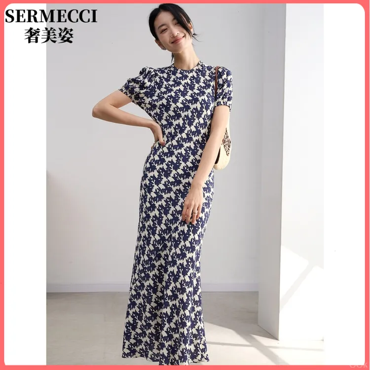奢美姿印花高端轻奢 斜裁复古时尚品牌泡泡袖修身法式长款连衣裙