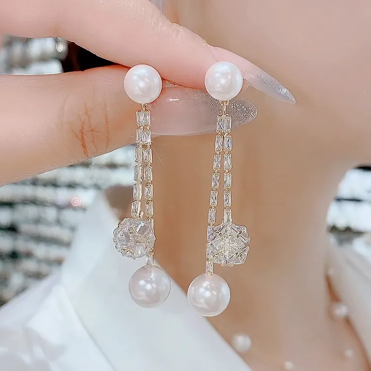 铜合金仿珍珠耳饰 568-爆款秋冬明艳千金风轻奢甜美温柔耳环长款