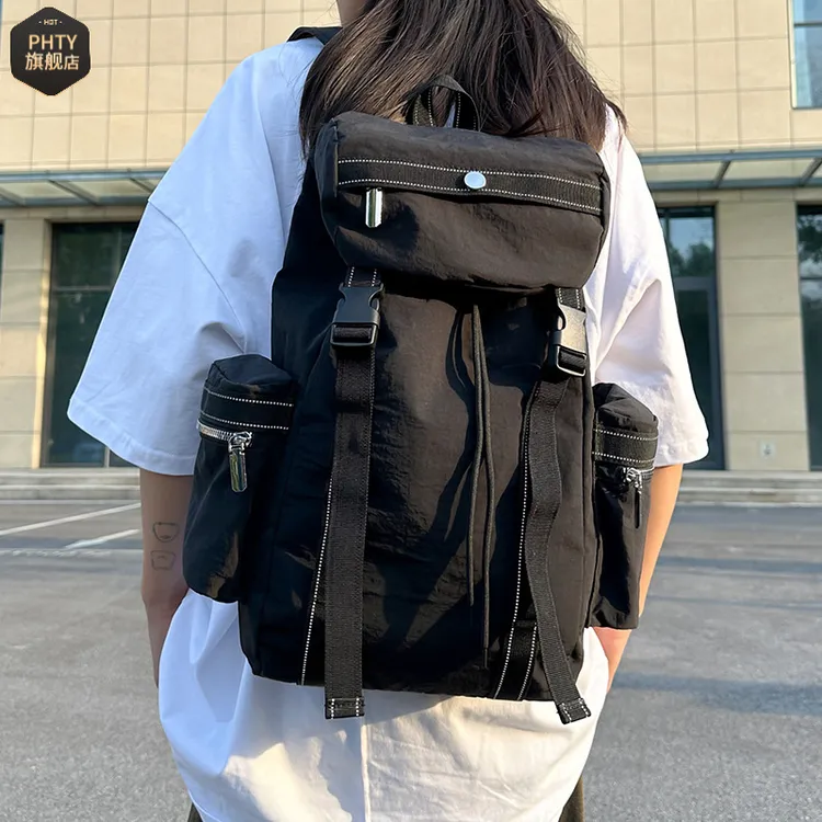 新款潮流短途旅游大容量背包休闲户外运动登山包时尚简约休闲双肩