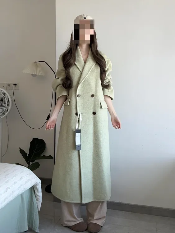 2025秋冬新款韩版宽松高级感中长款米白色双排扣毛呢大衣外套女