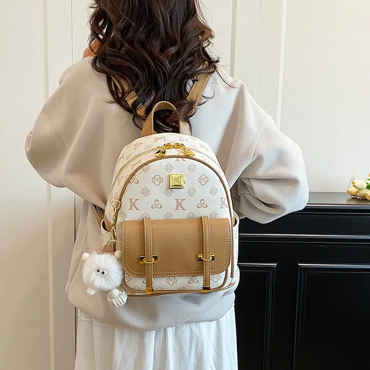 双肩包女2025新款潮流高级质感小众皮质包包百搭时尚洋气女生背包