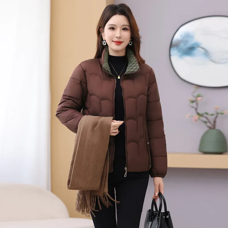 冬季中老年妈妈棉衣外套短款时尚洋气棉服女冬宽松2025年新款棉袄