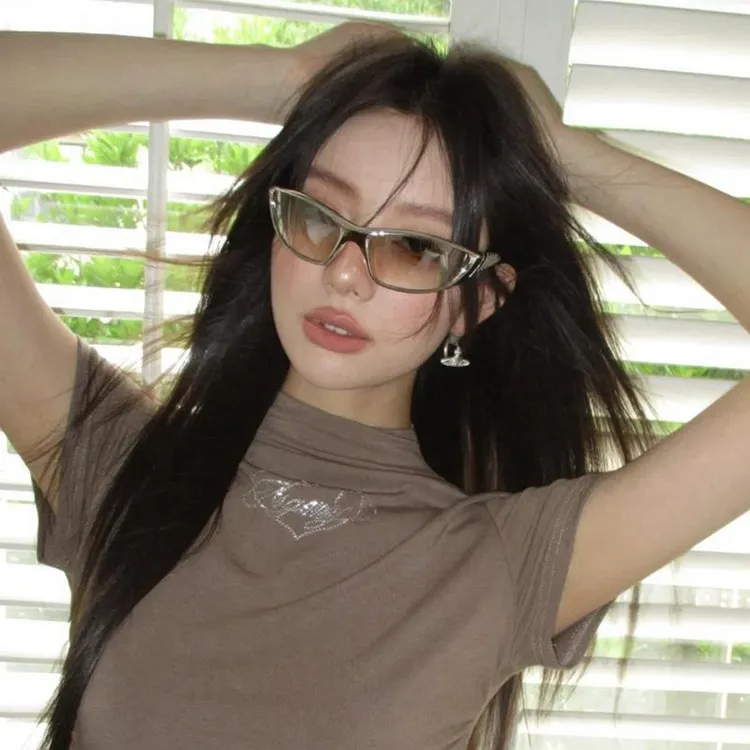 欧美Y2K银色墨镜弧形未来科技感辣妹网红时髦高级感太阳镜男女潮