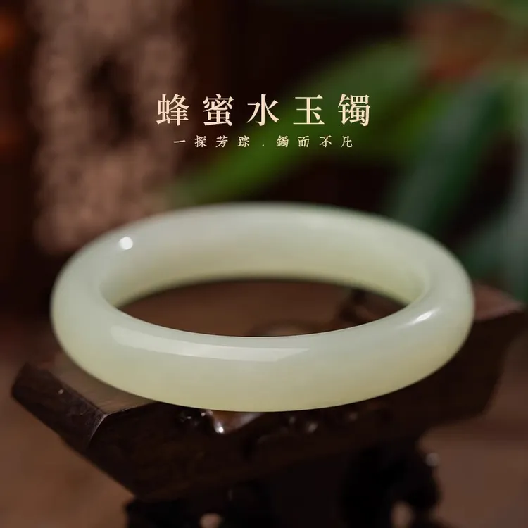 新疆和田玉手镯冰晴水玻璃底蜂蜜水玉镯子冰透白时尚气质女款玉镯