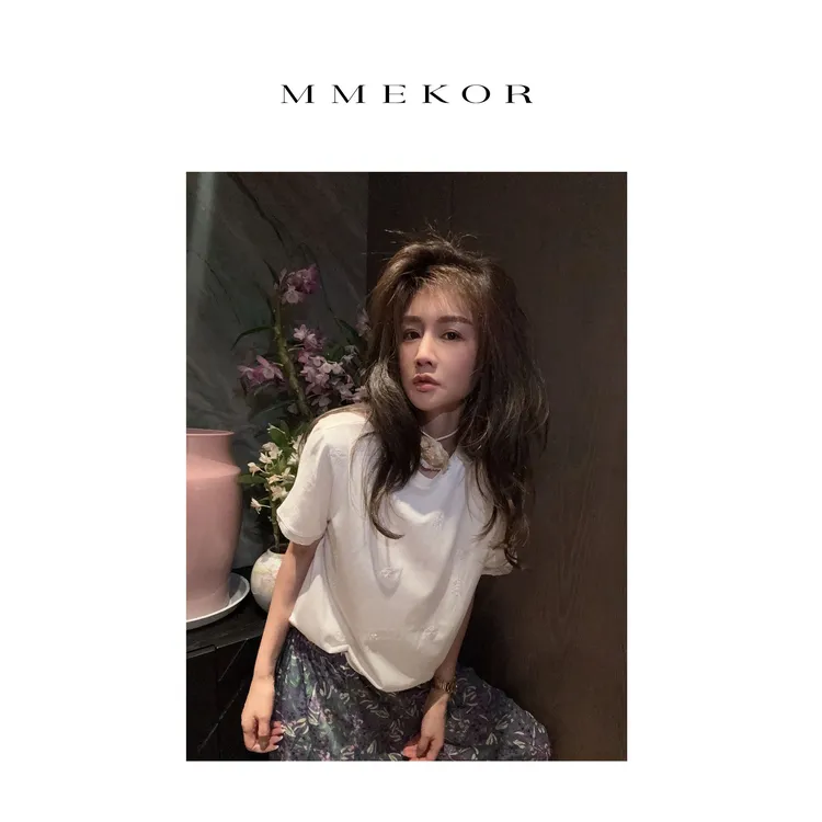 MMEKOR“钉珠鱼骨t”T恤 2025新款千金玛德琳百搭短袖 89659