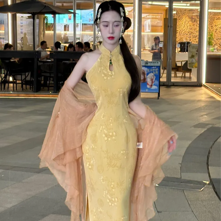 LHMknk1画报夫人原创自制显瘦国风温柔黄色新中式旗袍 挖肩鹅黄素