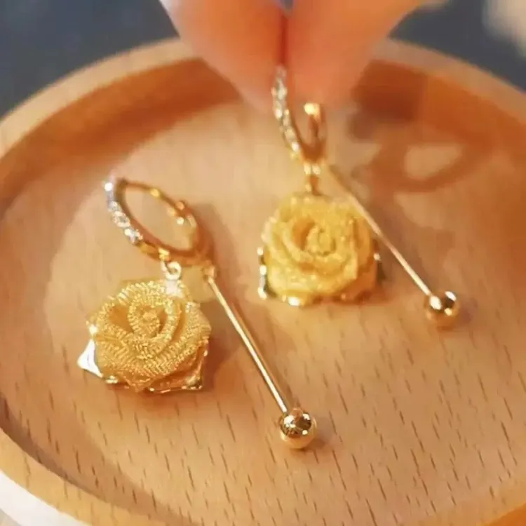 锌合金仿水晶耳饰 耳环素款轻奢百搭珠宝