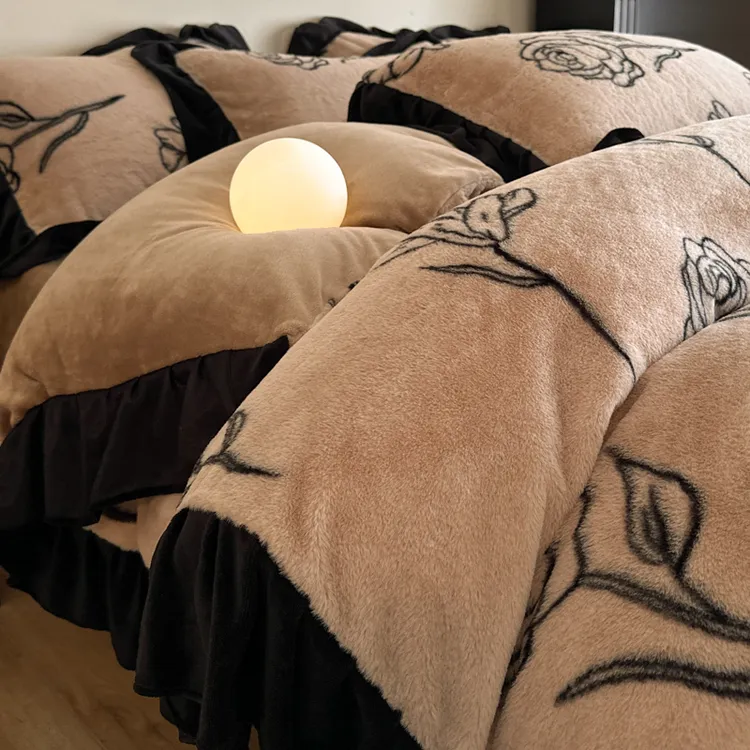 赫本风冬季保暖加厚牛奶绒床上四件套印花兔绒花边被套床单三件套