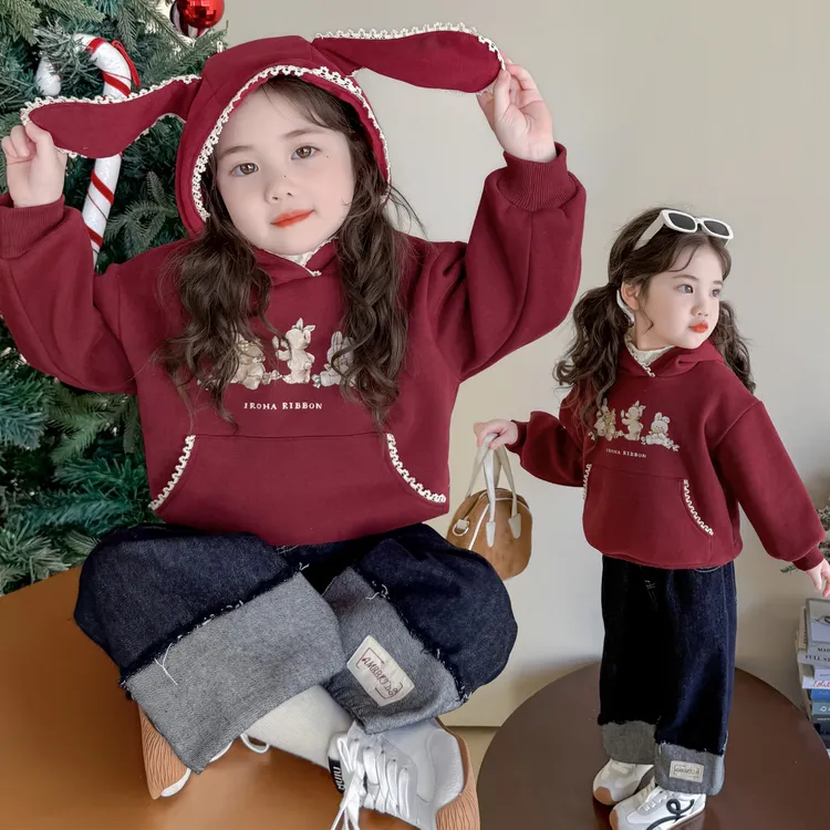 童装套头男卡通风冬季女秋冬卫衣绒衫女童加绒洋气上衣加绒加厚