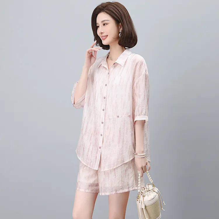 夏季冰丝套装女新款高端夏装妈妈洋气时尚短裤两件套气质上衣