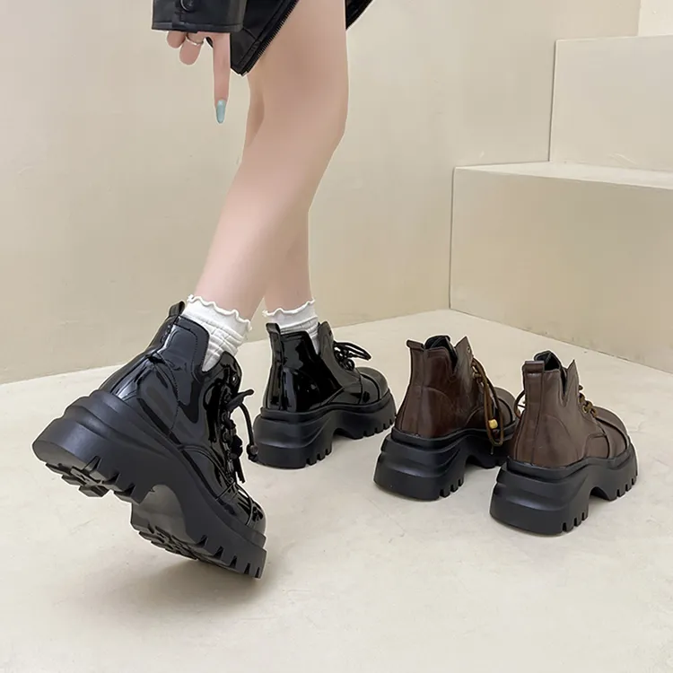 法式英伦风厚底增高马丁靴女鞋2025秋冬新款仙女鞋风系带小个子时