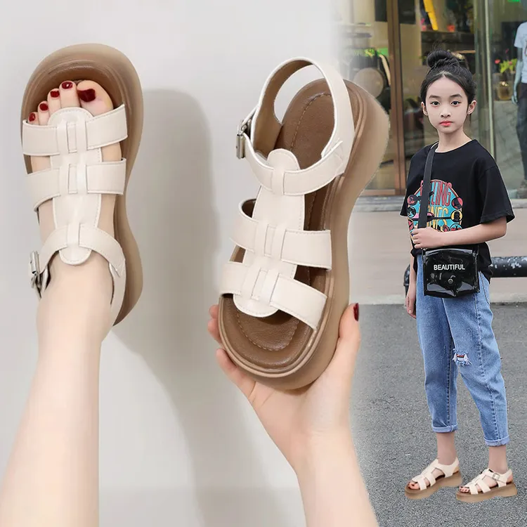 女童凉鞋夏季2025新款洋气小女孩网红中大童厚度洋气儿童鞋子夏款