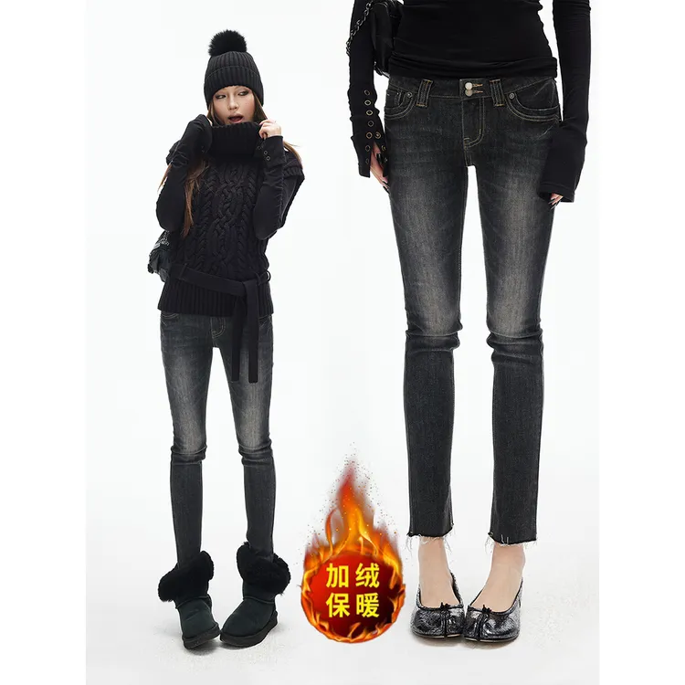 黑色加绒加厚牛仔裤女秋冬新款辣妹双扣弹力修身显瘦九分小脚裤子