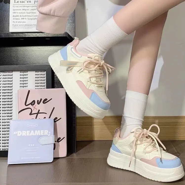 多巴胺厚底增高小白鞋子女2025春秋新款高颜值拼色百搭休闲板鞋子