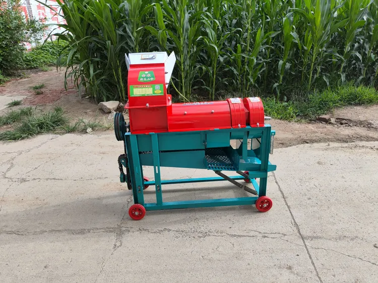 三型双风机 玉米脱粒机 干湿两用 四个地轮  铸钢实心甩锤